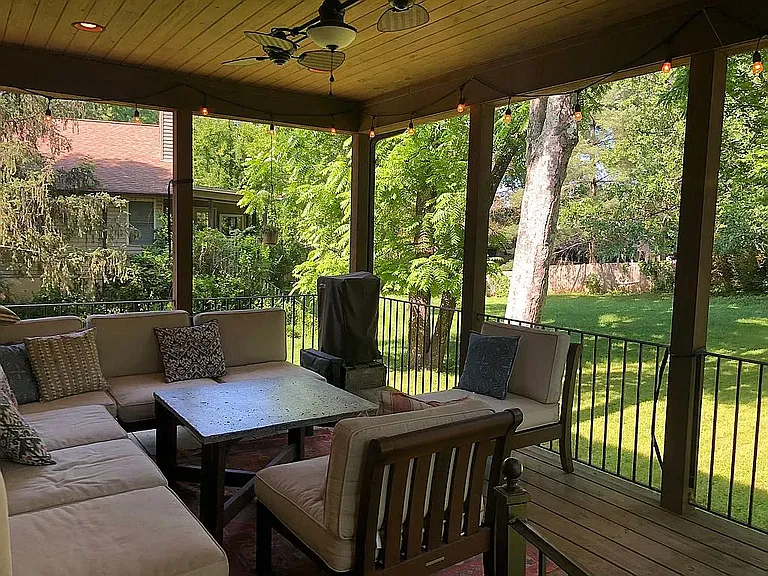 1320 Whitower Dr — Photo 25