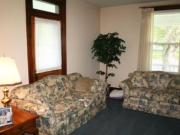5th image of 545 Millville Ave