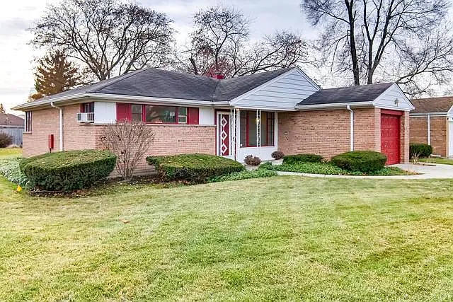 909 W Villa Dr photo 1