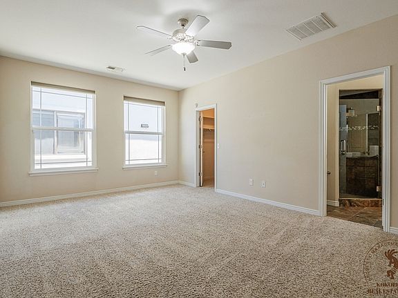 5th image of 672 Muirfield Dr
