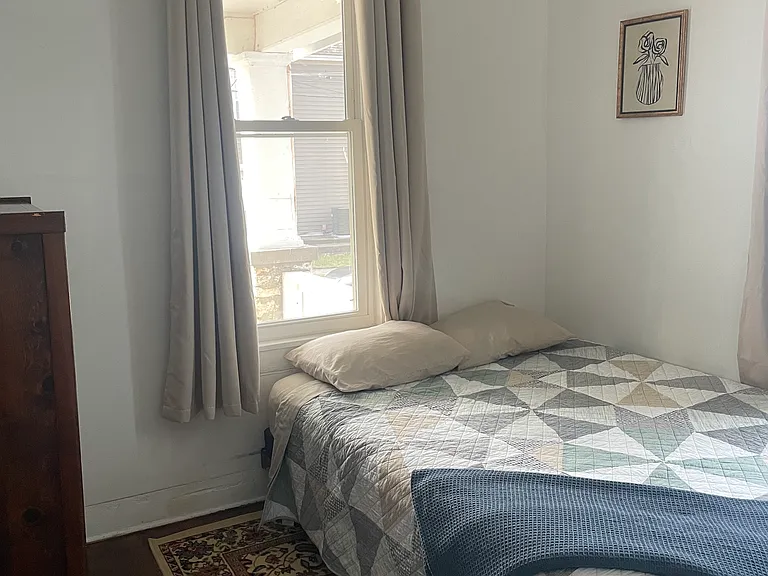 105 S Cherokee St — Photo 12