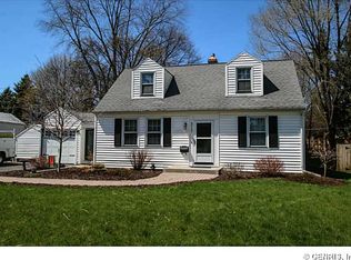 317 Eaglehead Rd, East Rochester, NY 14445