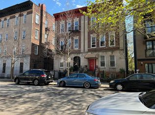 198 Hawthorne St, Brooklyn, NY 11225