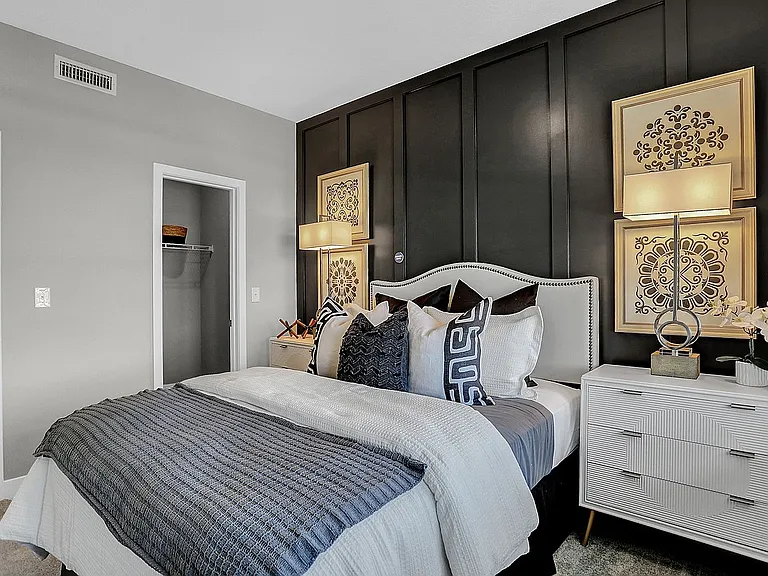 15798 Cobbs Creek Ln — Photo 39