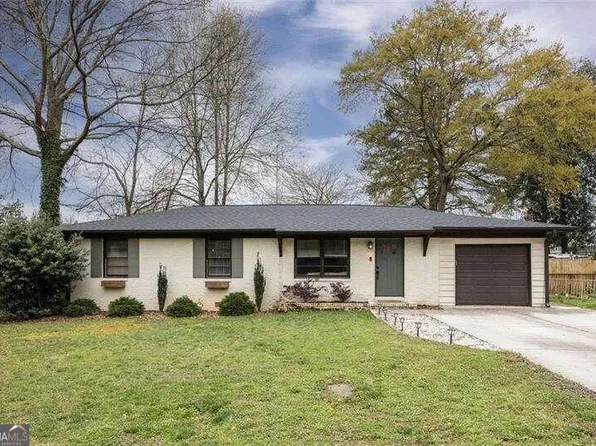 702 Burbank Dr SE, Smyrna, GA 30080