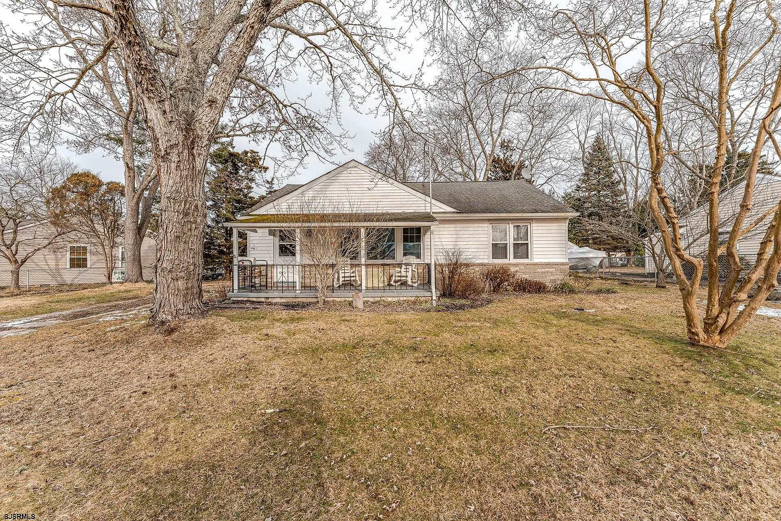 125 Colwick Dr photo 1