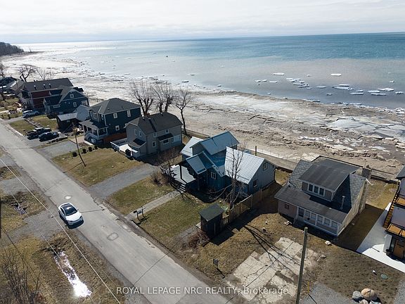 4th image of 11573 Beach Rd E