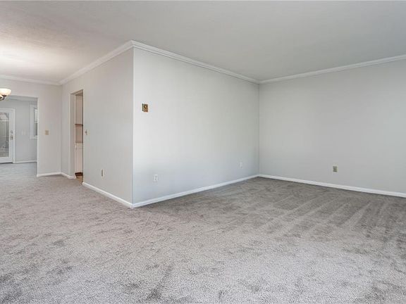 5th image of 177 Timberlane Dr