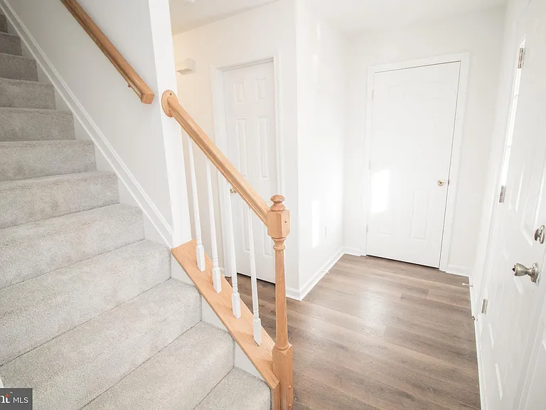 21421 Mary Margaret Ct — Photo 45
