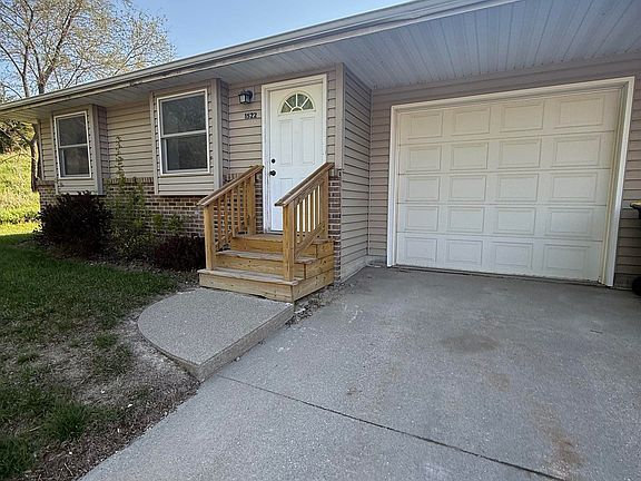 2nd image of 1520-22 Martha St