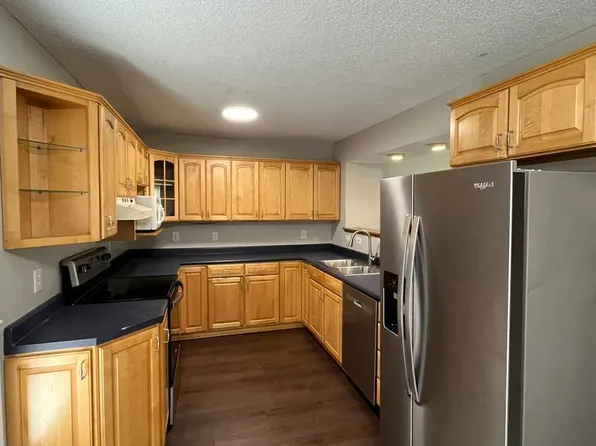 2934 Badger Dr, Hilliard, OH 43026