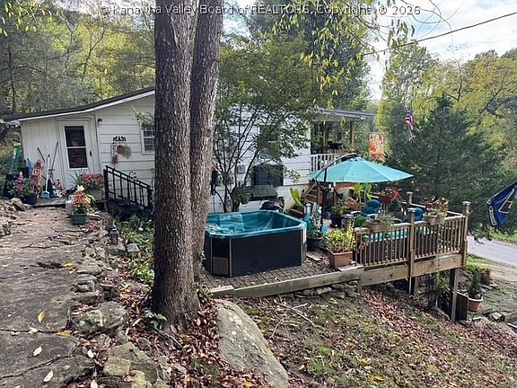 5th image of 4929 Elk River Rd