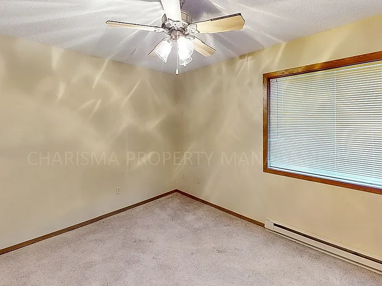 105 & 109 E Cedar St — Photo 13