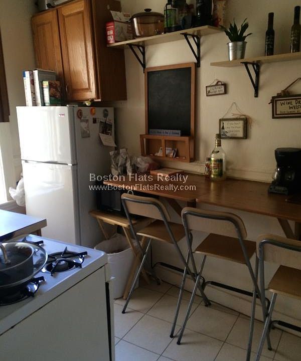 2nd image of 137 Park Dr #50A