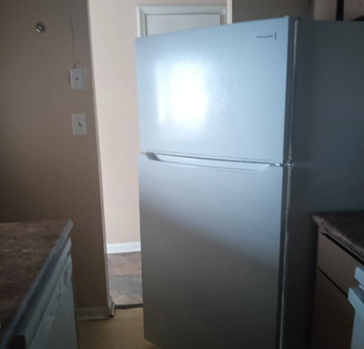 2 bed, 1.5 bath, 945 sqft, $800 — Photo 4