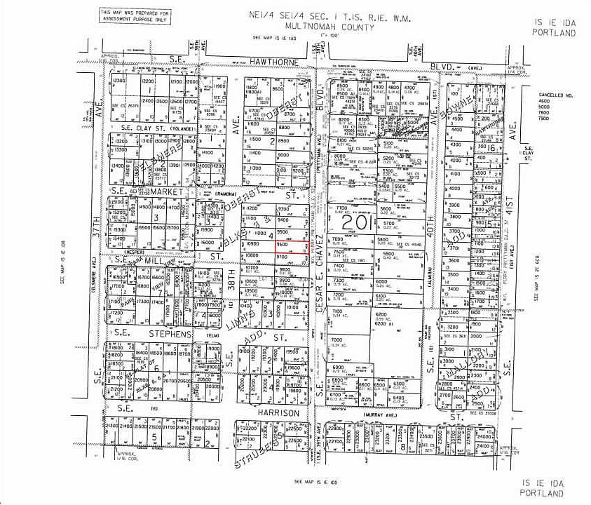 2nd image of 1727 SE Cesar E Chavez Blvd