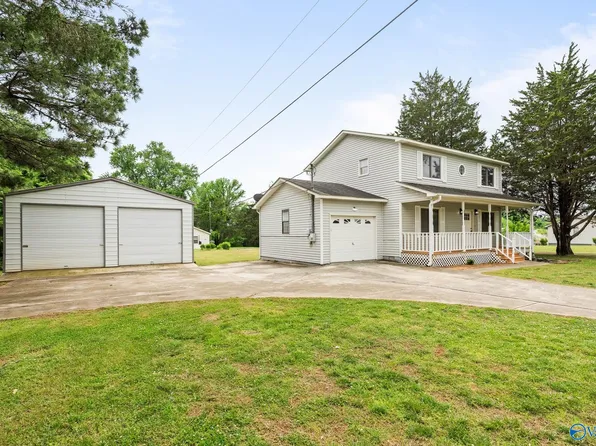 940 Blake Bottom Rd, Huntsville, AL 35806