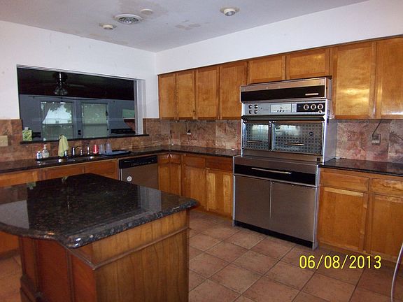 5th image of 35246 W Griffin Dr