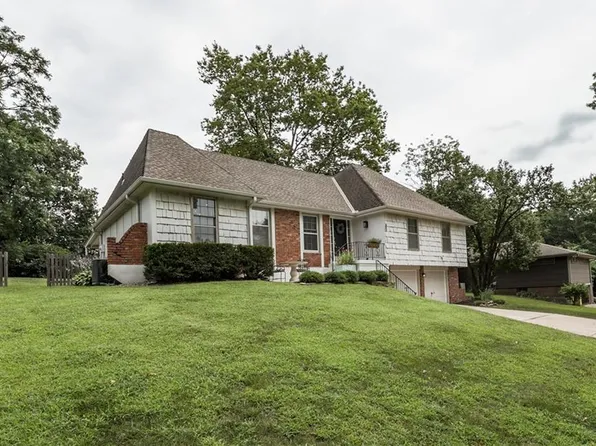 522 E 129th Ter, Kansas City, MO 64145