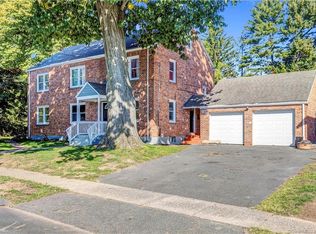 80 Allen St, Windsor, CT 06095