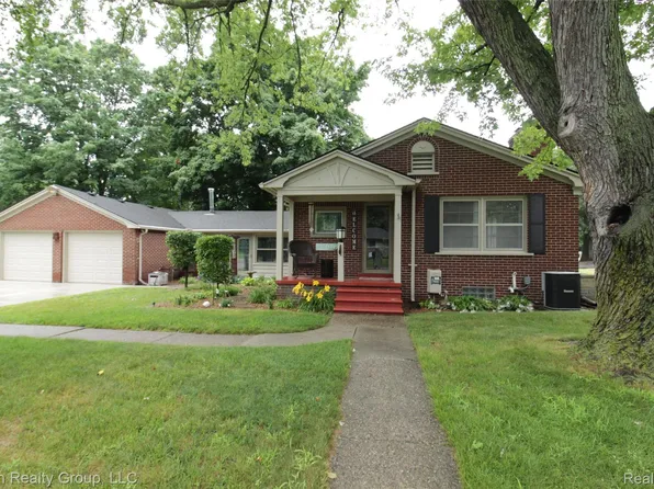 41079 E Ann Arbor Trl, Plymouth, MI 48170