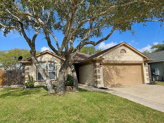 2nd image of 103 Sandollar Cir