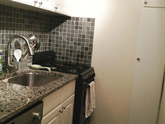 2nd image of 35-41 E 38th St #12E