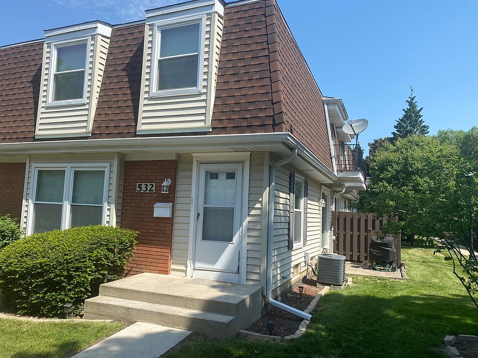 1st image of 532 Manor Cir Unit 532
