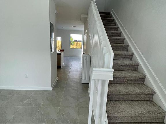 4th image of 1787 SE 26th Ter