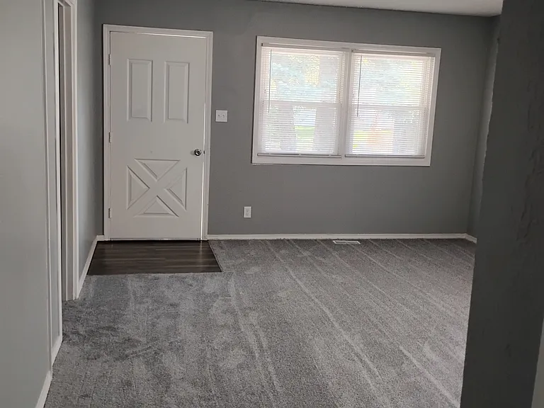 1824 Asbury St — Photo 14