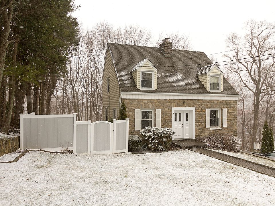 1st image of 15 Joan Ave