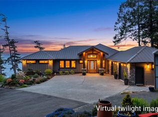 2480 Lighthouse Point Rd, Capital, BC V9Z 1G7