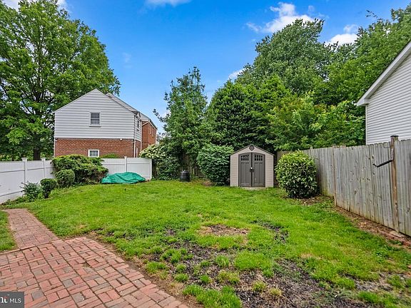 5th image of 2200 Windham Ln