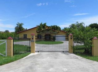 20775 SW 242nd St, Homestead, FL 33031