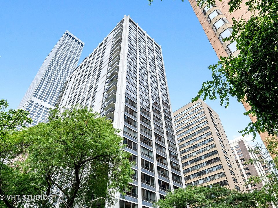 1st image of 222 E Pearson St APT 206