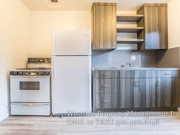 3rd image of 11742 Goshen Ave #2