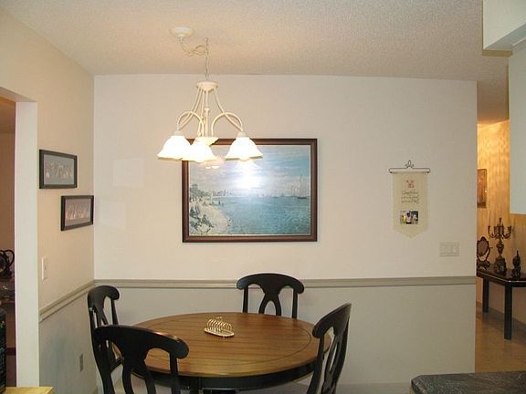 Breakfast nook