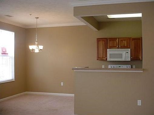 5th image of 604 Sonie Dr