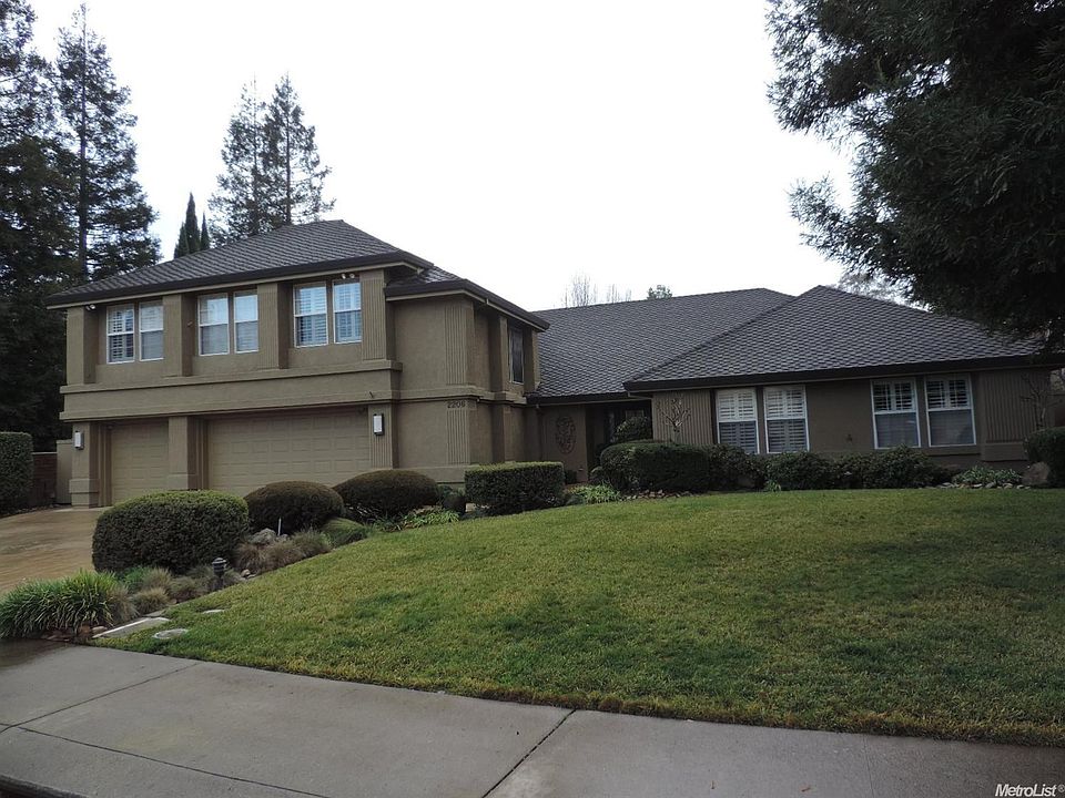 1st image of 2206 Grenoble Dr