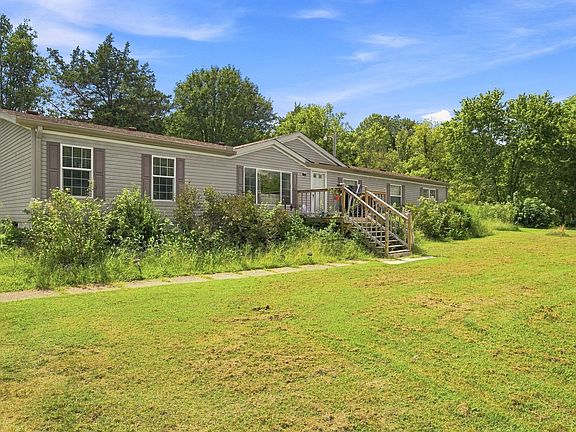 3rd image of 292 Flat Rock Rd