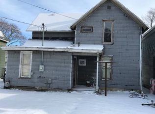416 S Peters St, Garrett, IN 46738