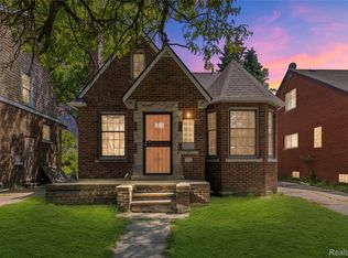 15038 Mayfield St, Detroit, MI 48205