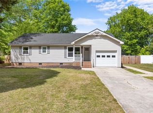 169 Launch Landing Rd, Moyock, NC 27958