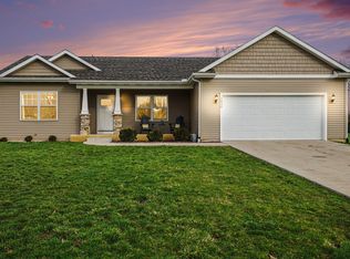 2416 Elizabeth St, Niles, MI 49120