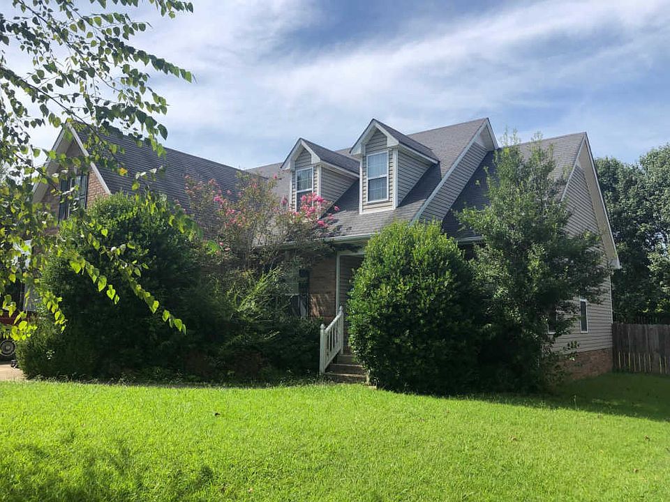 1st image of 238 Green Hills Dr