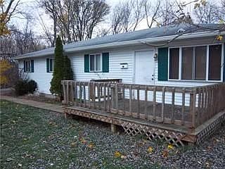 1st image of 27 Brenda Ct