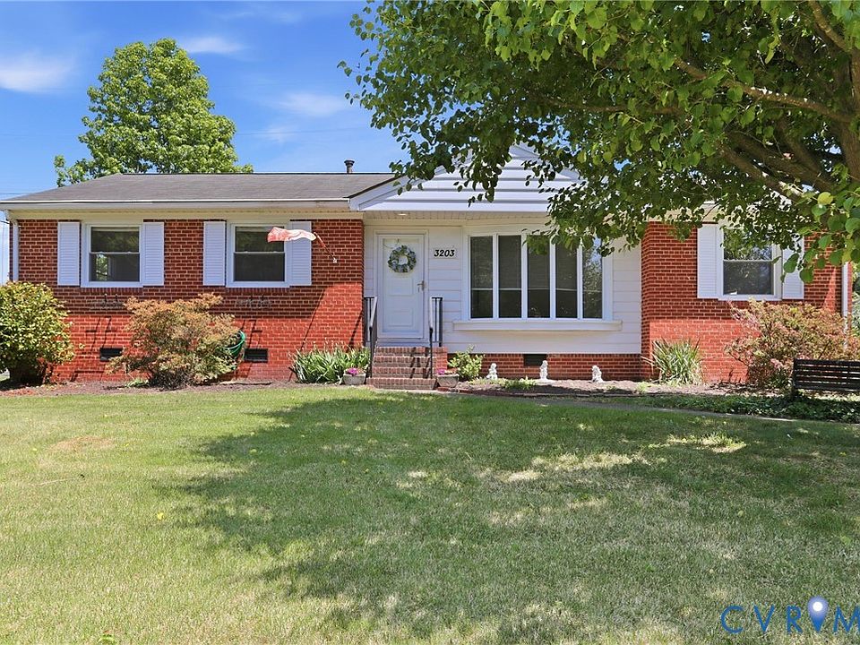 1st image of 3203 Dancer Rd