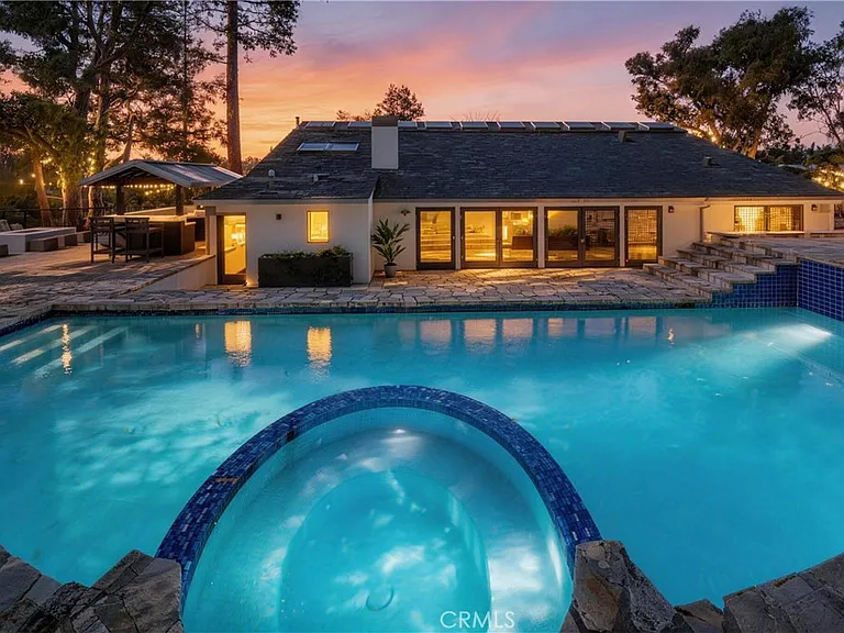 9653 Oak Pass Rd — Photo 38