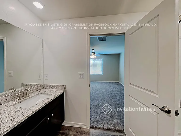 8033 W Agora Ln — Photo 20