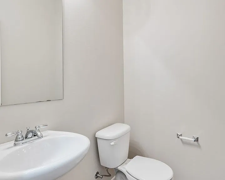 Pinnacle Townhomes — Photo 26